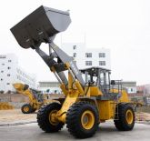 Pa Carregadeira 5ton Pronta entrega